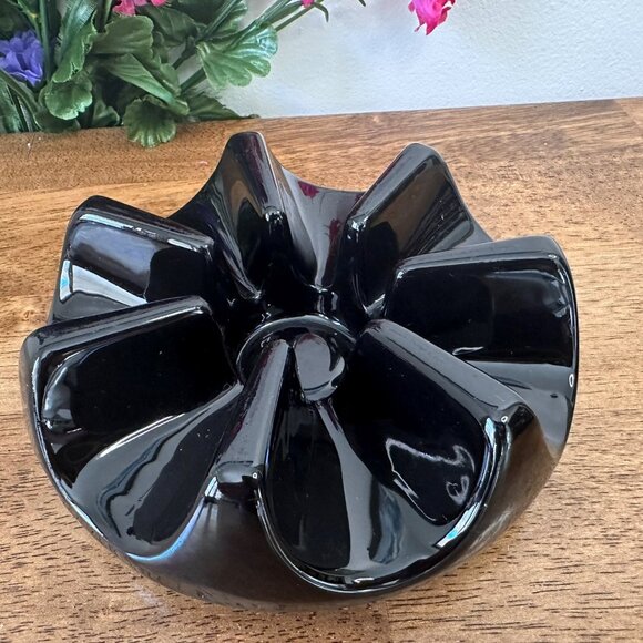 Mid Century Modern Black Glass Lotus Candle‎ Holder Sculptural Petal Design - Picture 3 of 5